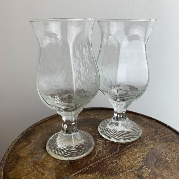 Set of 2 Vintage Heavily Textured Arched Panels Clear Glass Stemmed Goblets - Picture 1 of 7